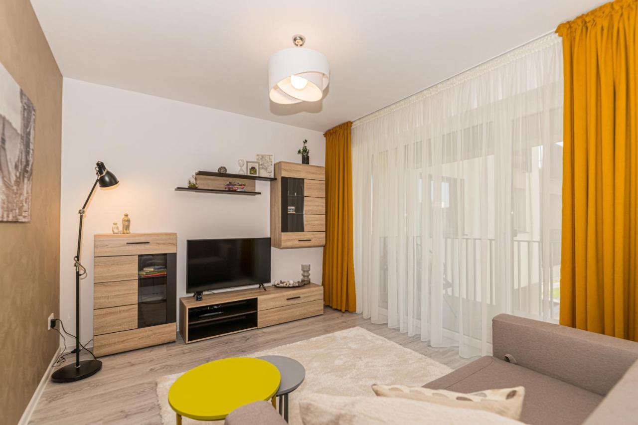 Rentforcomfort Apartment Ella 2 Braşov Dış mekan fotoğraf