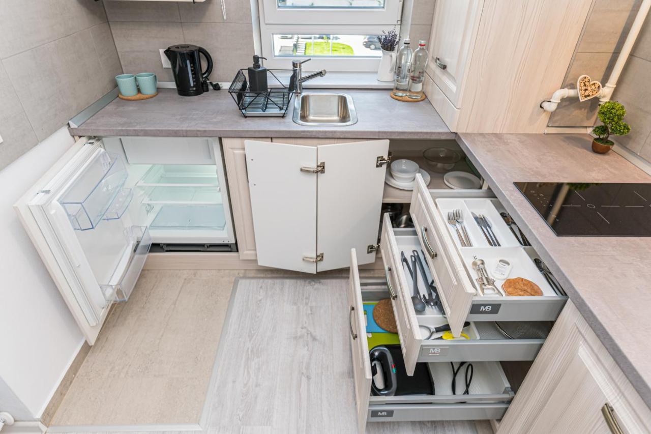 Rentforcomfort Apartment Ella 2 Braşov Dış mekan fotoğraf