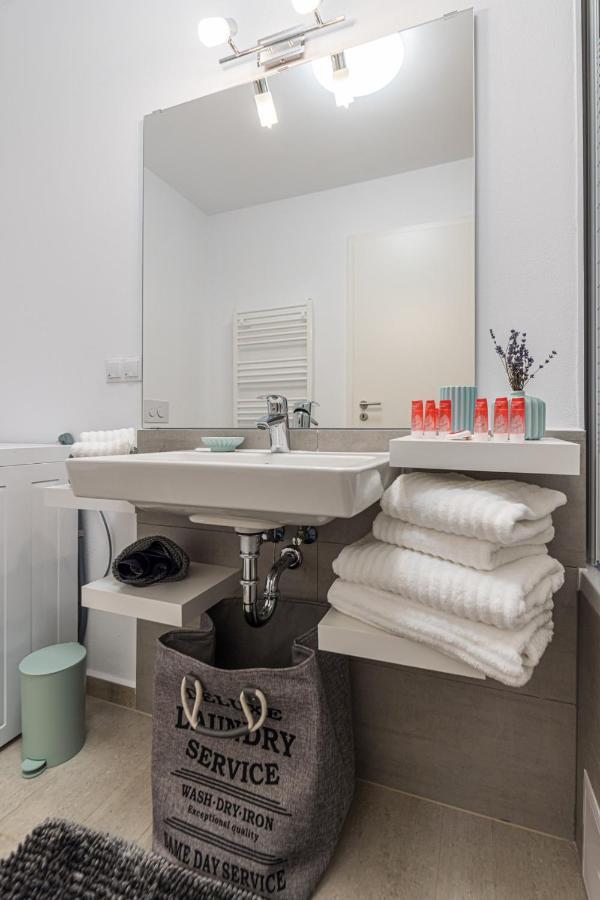Rentforcomfort Apartment Ella 2 Braşov Dış mekan fotoğraf