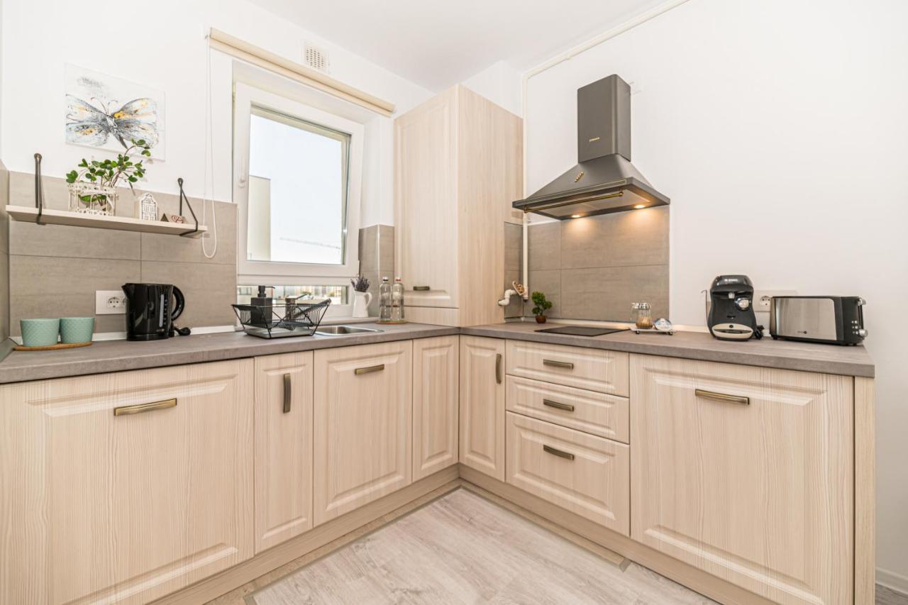 Rentforcomfort Apartment Ella 2 Braşov Dış mekan fotoğraf